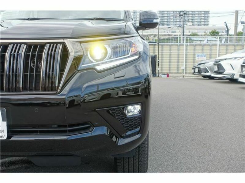 LAND CRUISER PRADO-26