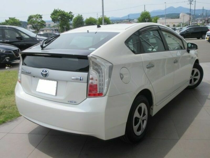 PRIUS PHV-1