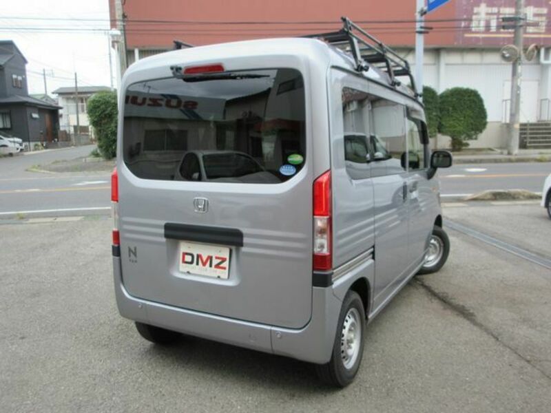 N-VAN-5