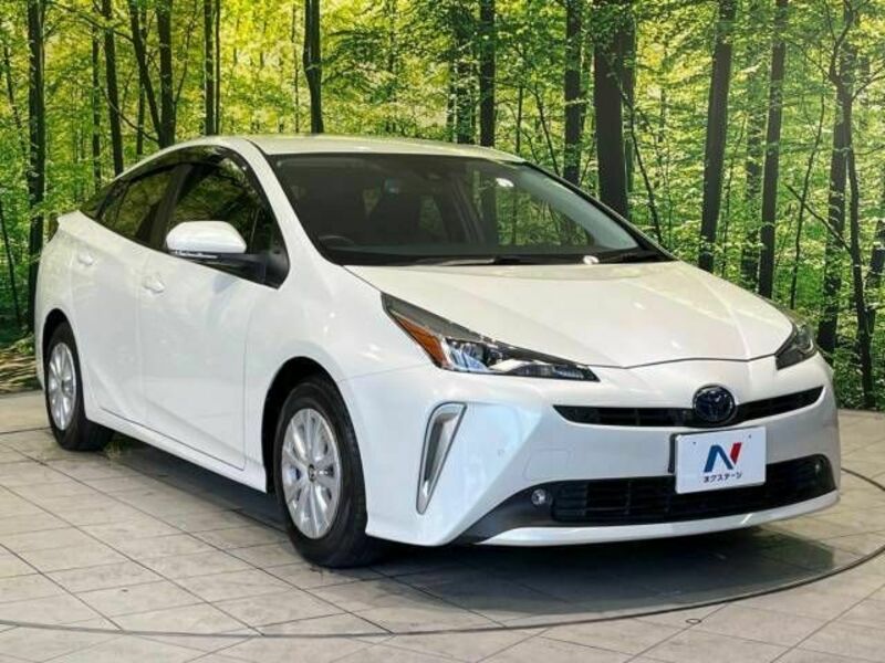 PRIUS-17