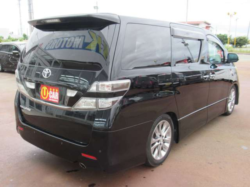 VELLFIRE-6