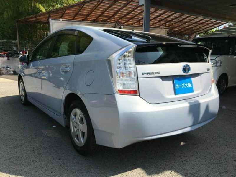 PRIUS-2