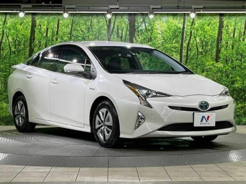 PRIUS-16