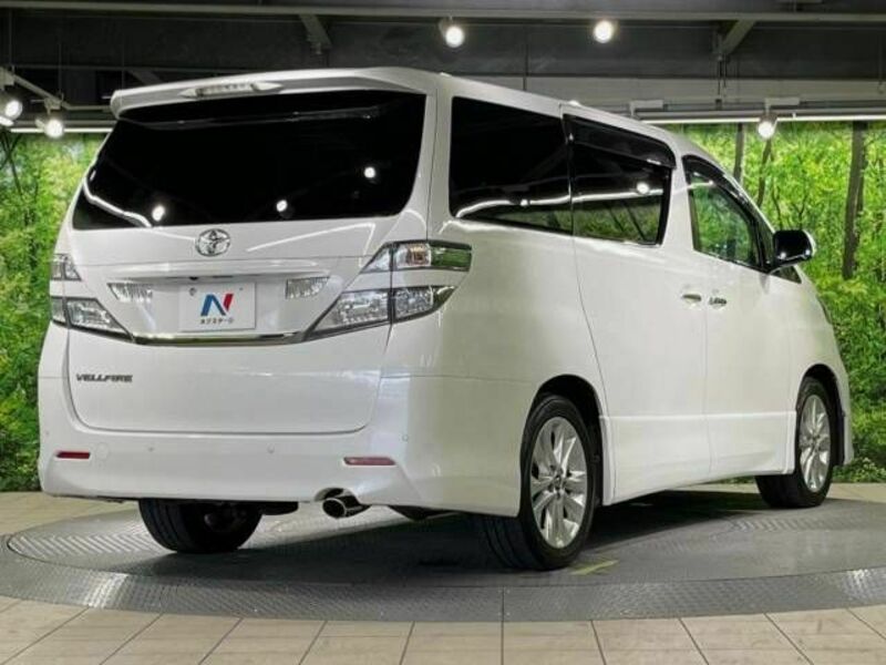 VELLFIRE-18