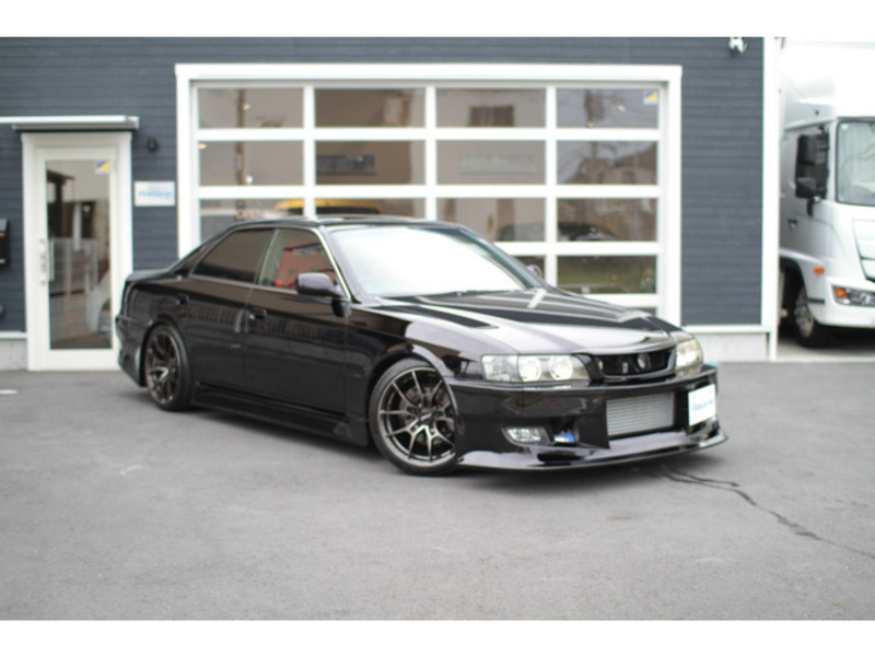 TOYOTA　CHASER