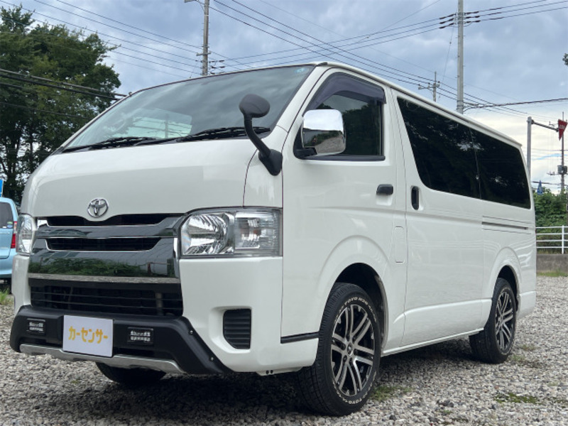 HIACE VAN-1