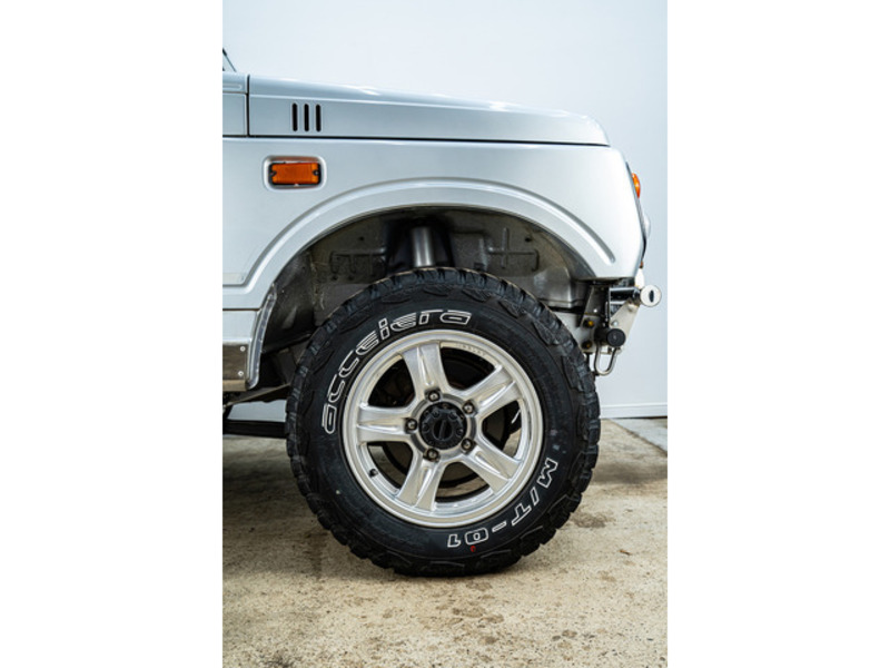 JIMNY-8