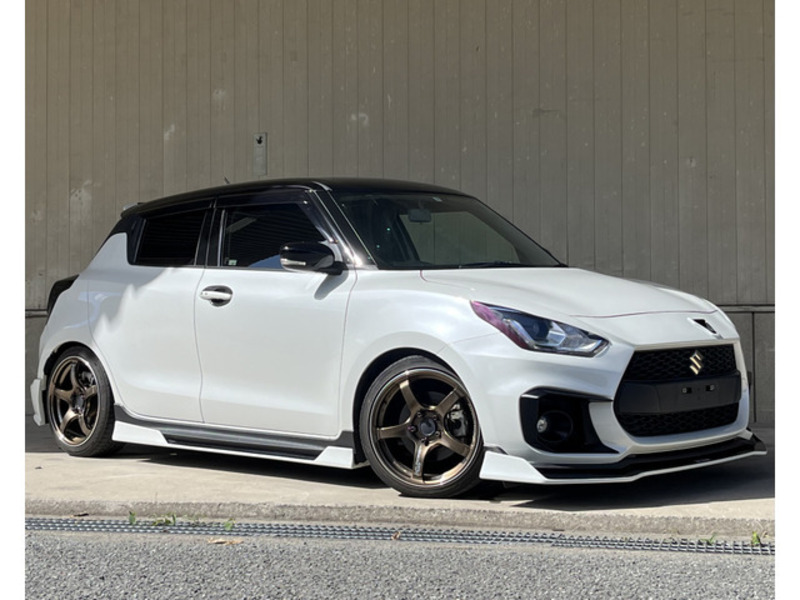 SUZUKI　SWIFT