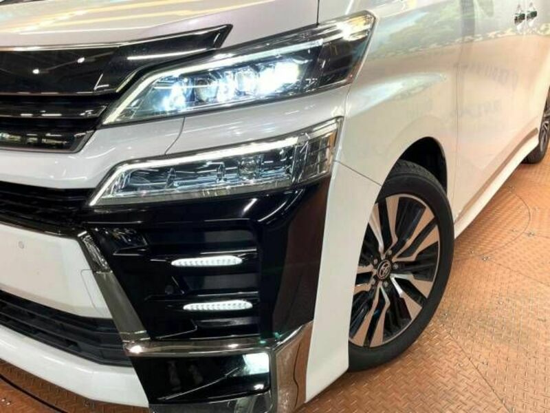 VELLFIRE-15