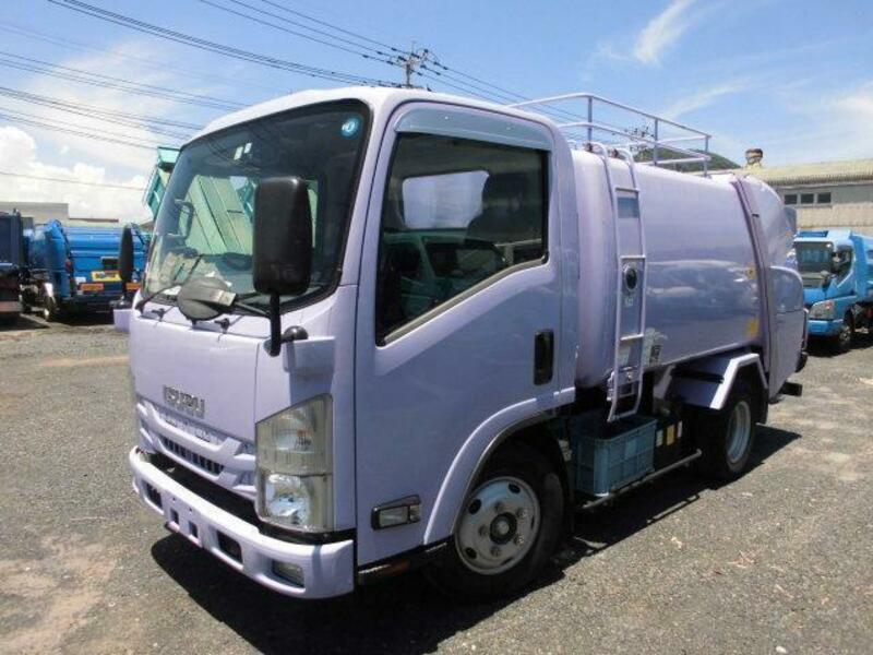 ISUZU　ELF