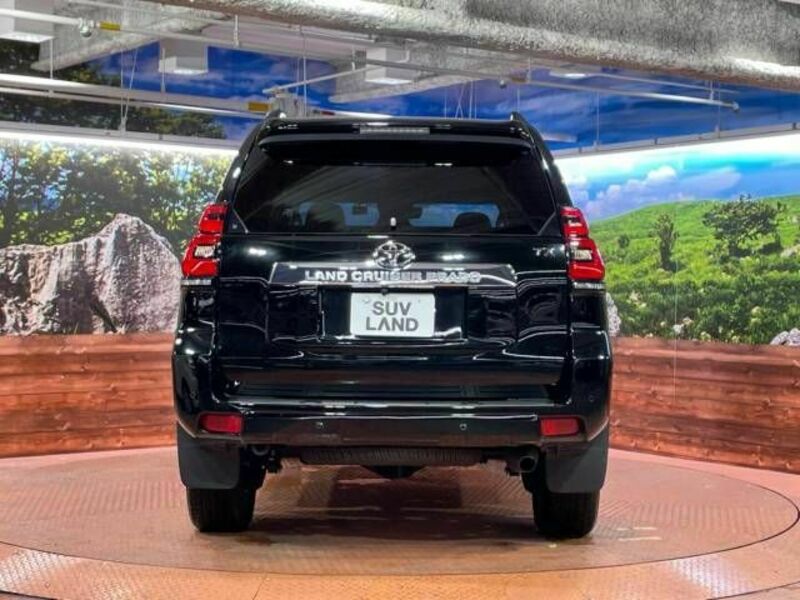 LAND CRUISER PRADO-15