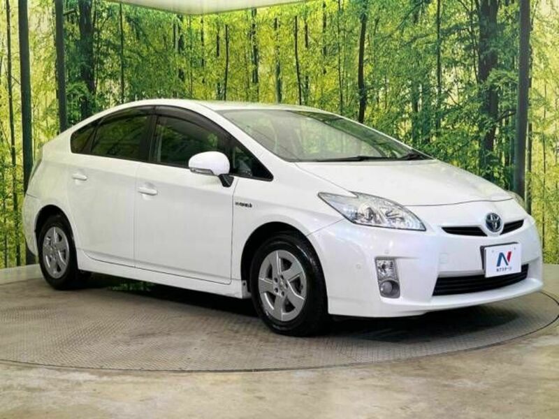 PRIUS-16