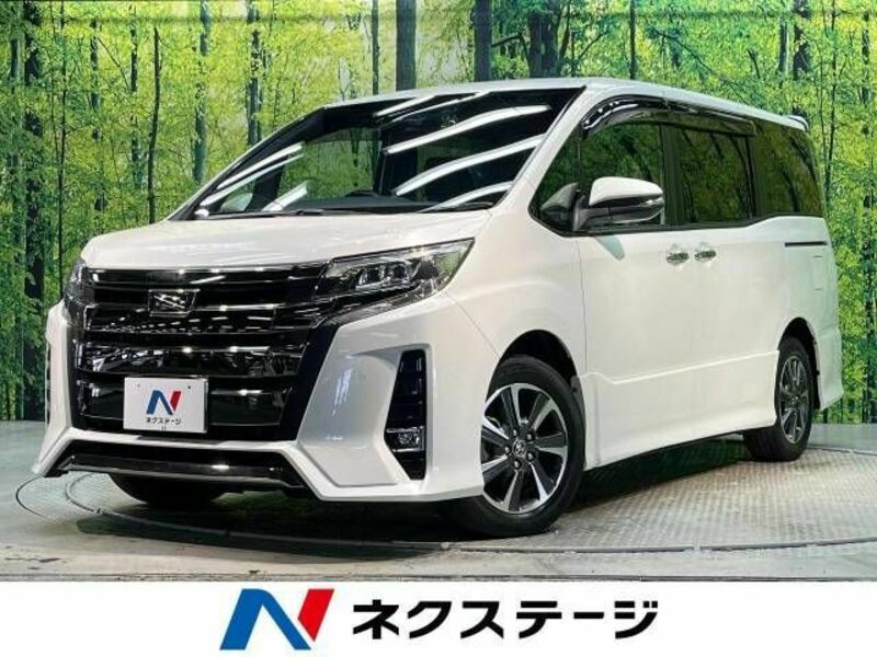 TOYOTA　NOAH