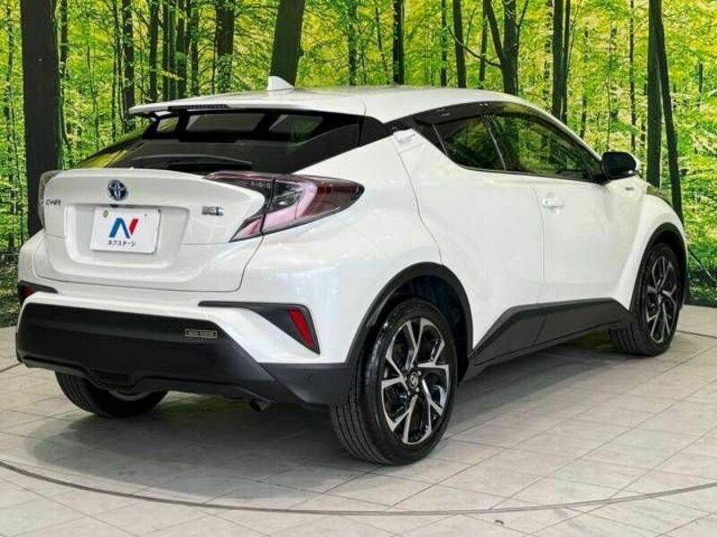 C-HR-17