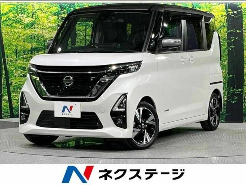 NISSAN　ROOX