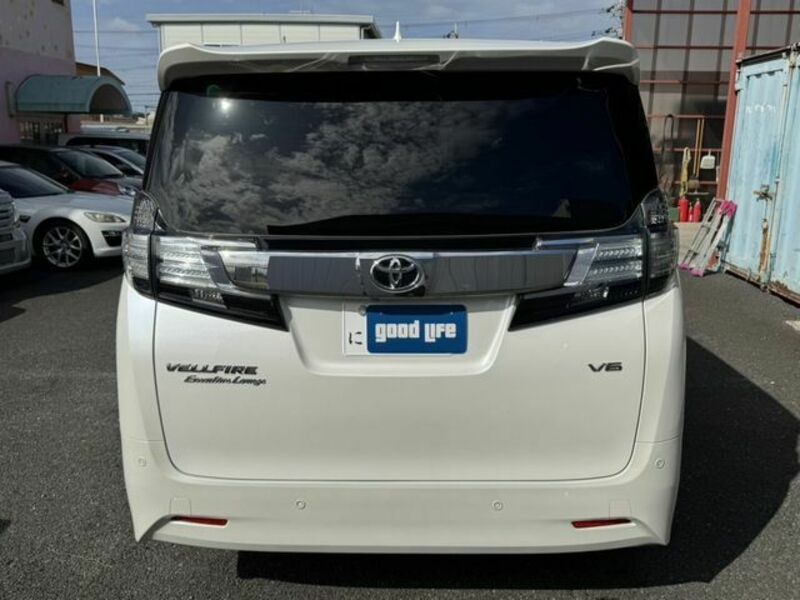 VELLFIRE-4