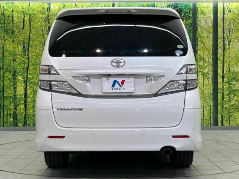 VELLFIRE-16