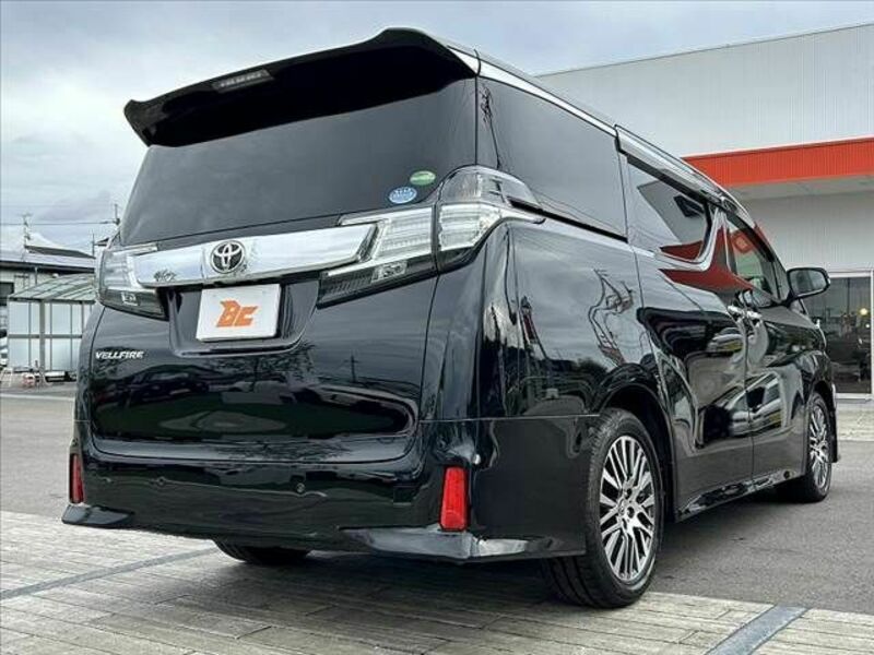 VELLFIRE-14