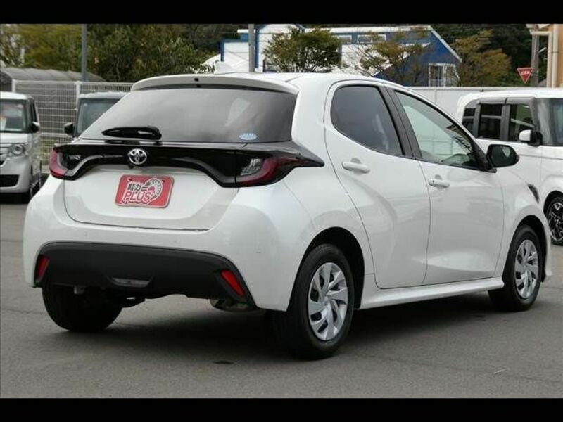 YARIS-16