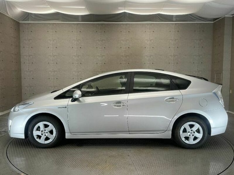 PRIUS-14