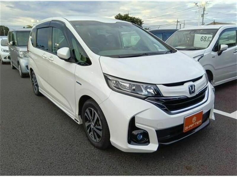 HONDA　FREED HYBRID