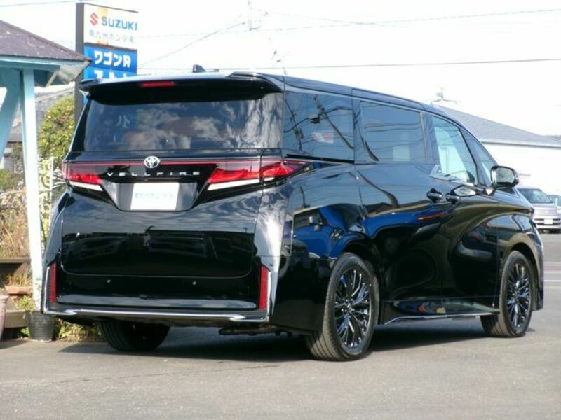 VELLFIRE-28