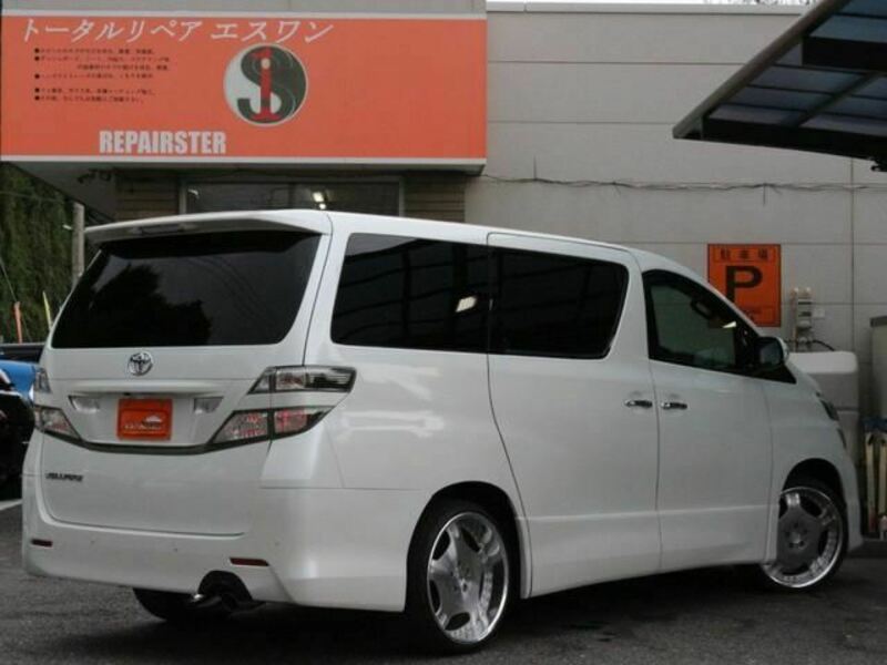 VELLFIRE-20