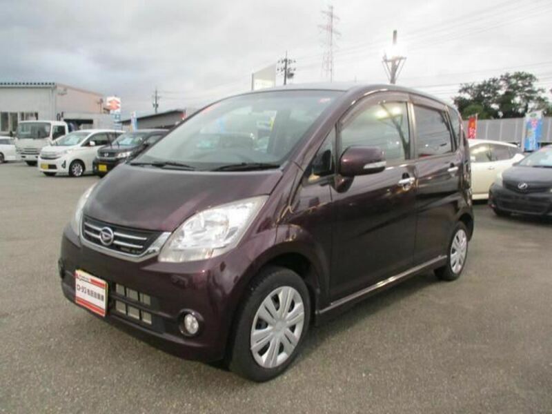 DAIHATSU　MOVE