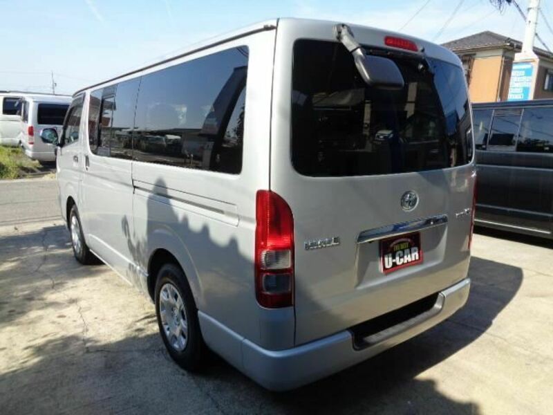 HIACE VAN-6