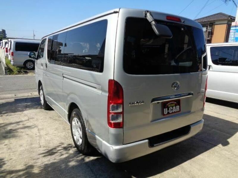 HIACE VAN-6