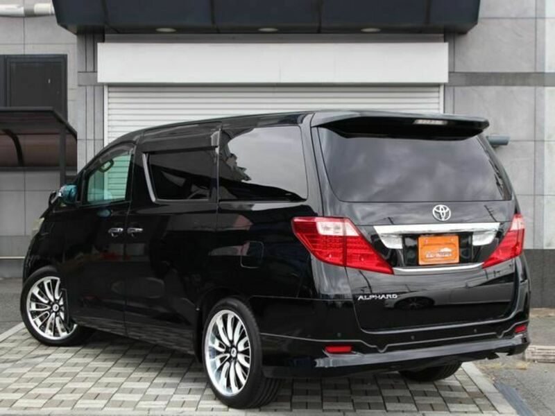 ALPHARD-21