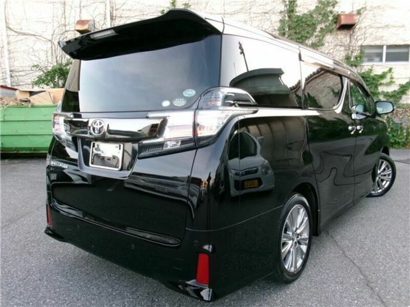 VELLFIRE-1