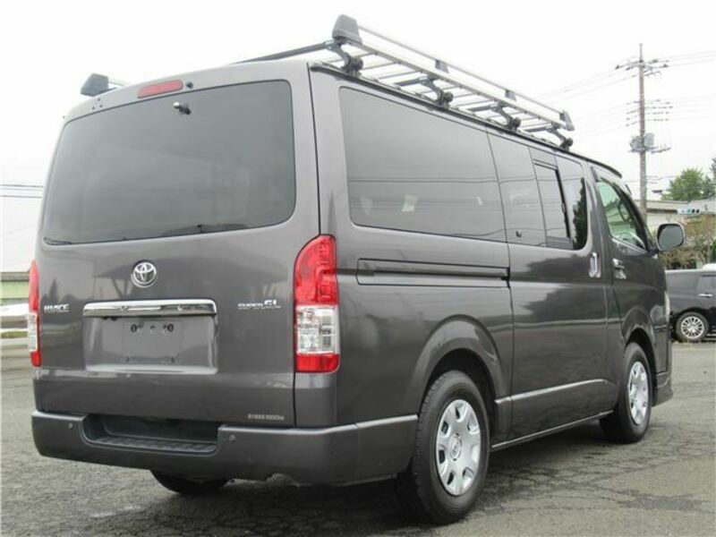 HIACE VAN-6