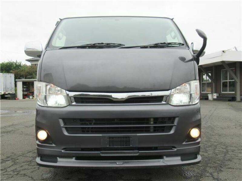 HIACE VAN-9