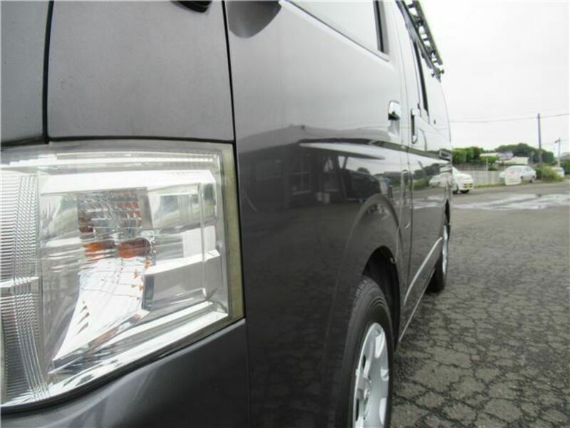 HIACE VAN-16