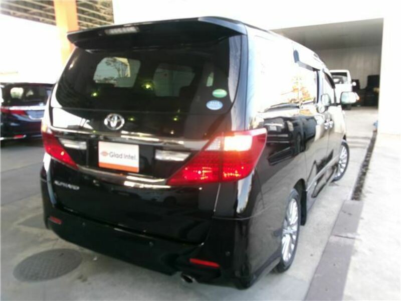 ALPHARD-9