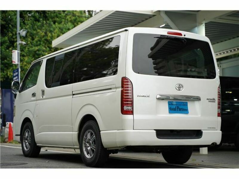 HIACE VAN-19