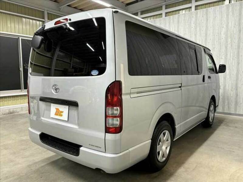 HIACE VAN-14