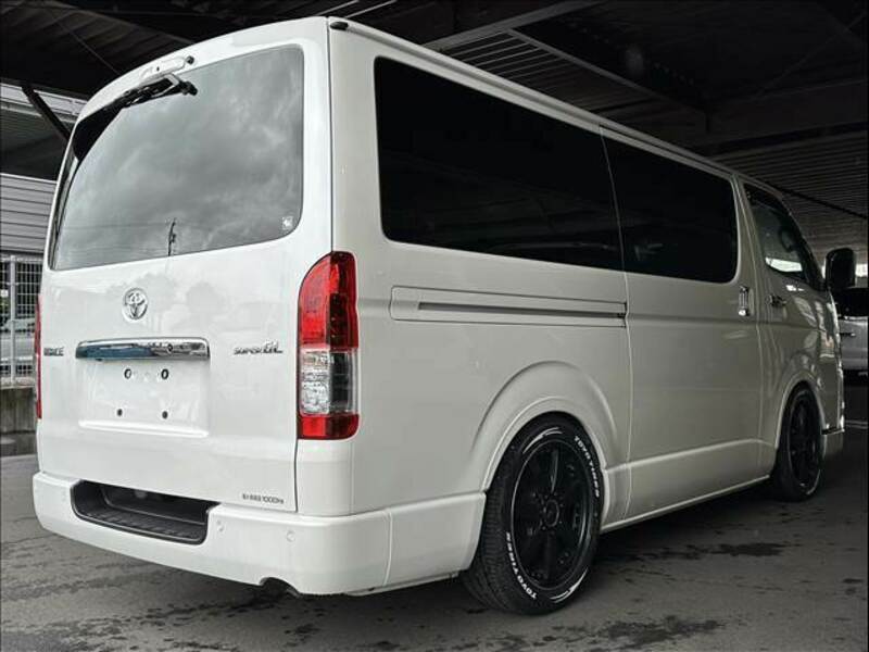 HIACE VAN-6