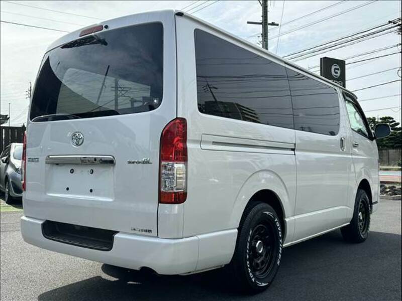 HIACE VAN-14