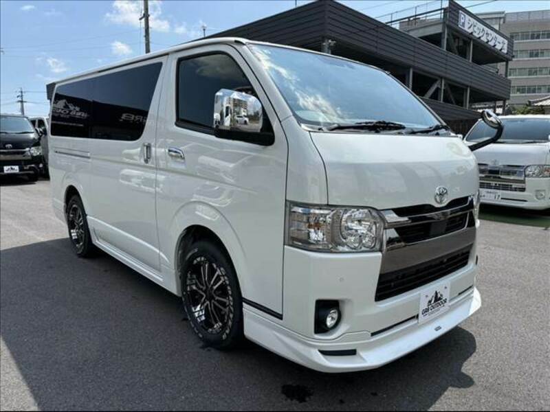 HIACE VAN-10