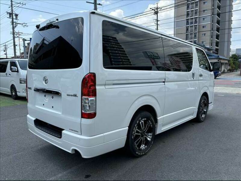 HIACE VAN-14