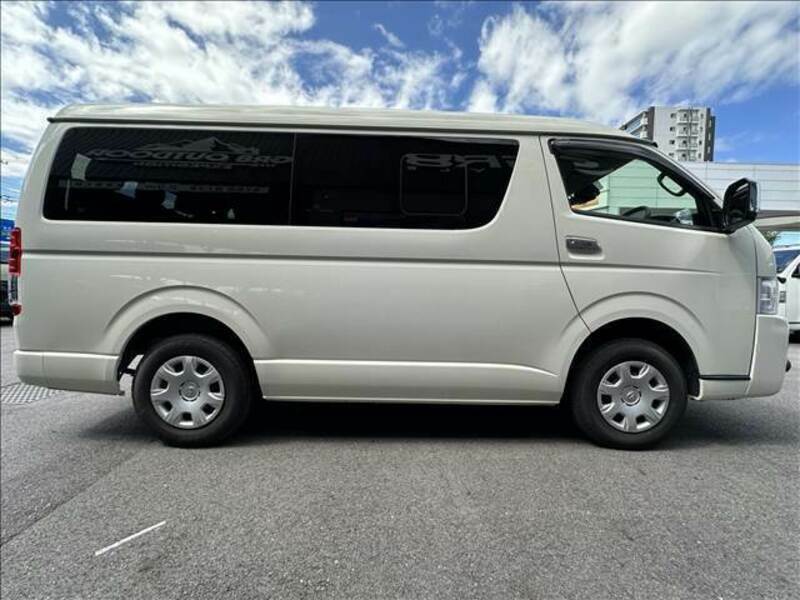 HIACE VAN-12