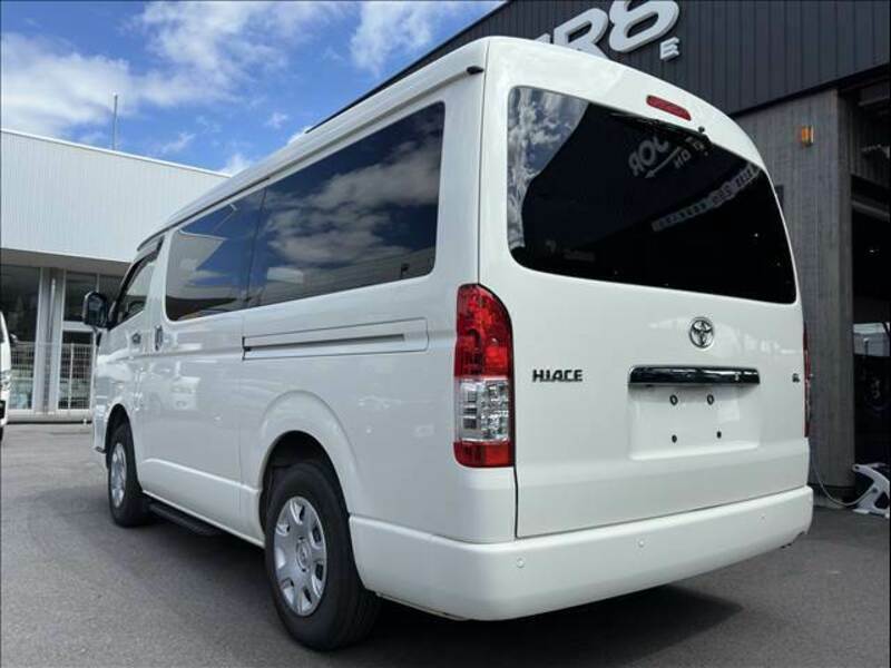 HIACE VAN-15