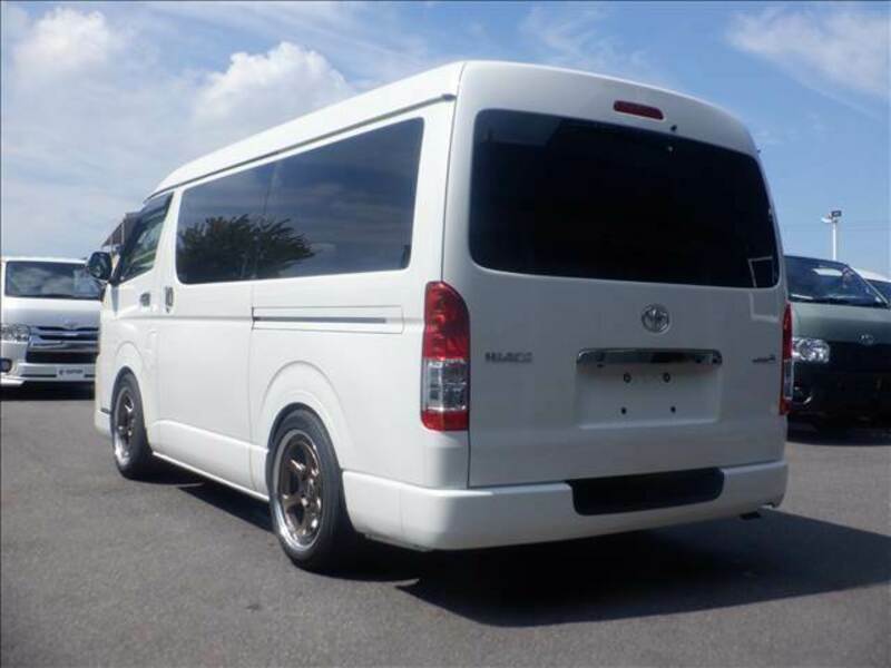 HIACE VAN-15