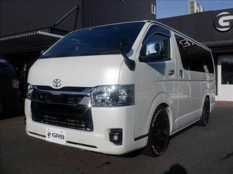 HIACE VAN-11