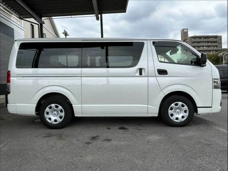 HIACE VAN-12