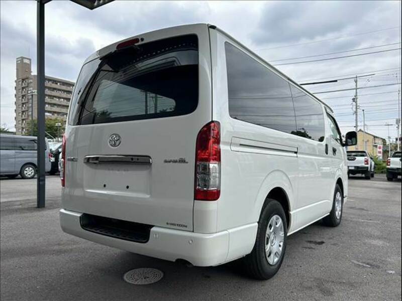 HIACE VAN-14