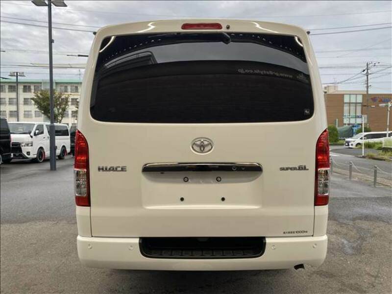 HIACE VAN-2