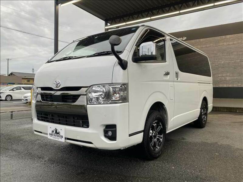 HIACE VAN-11